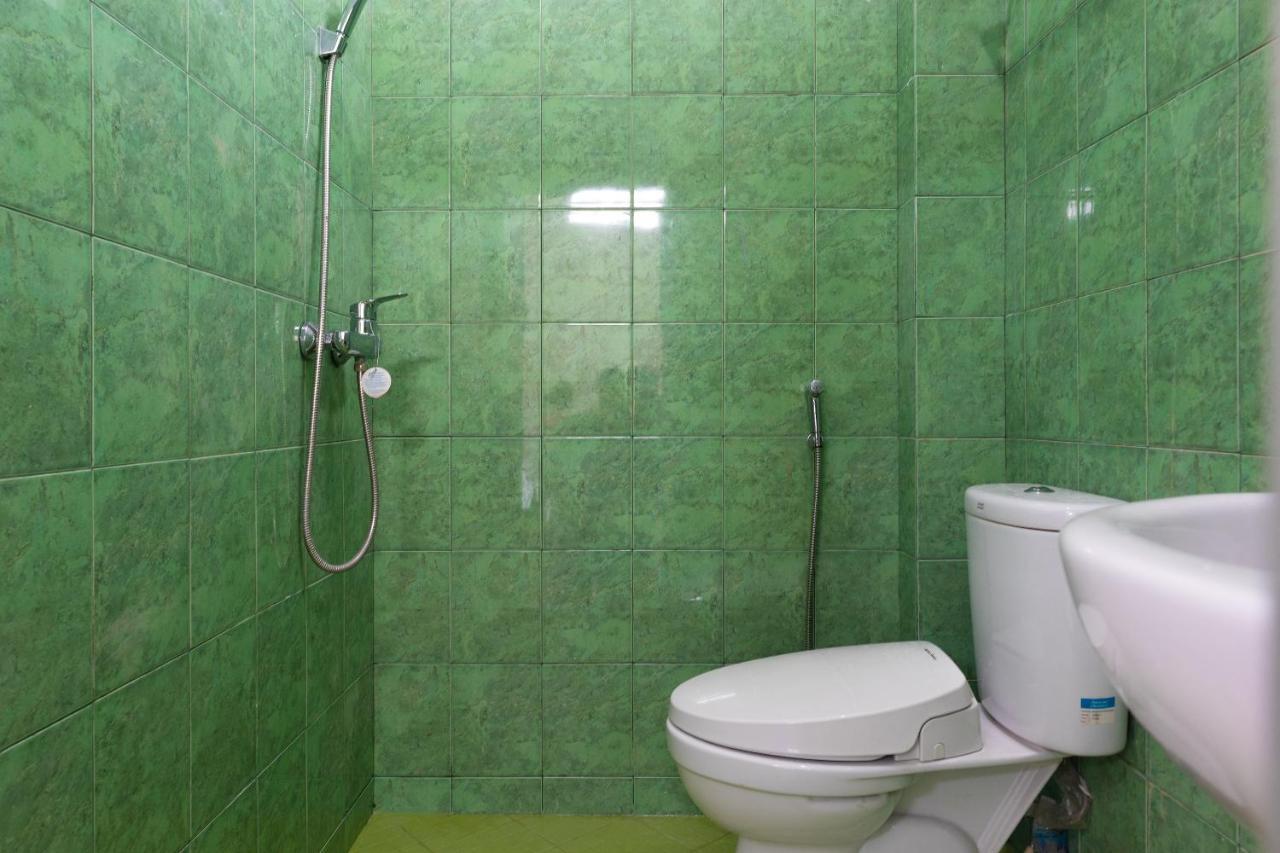 SPOT ON 2063 Bethania Residence Kupang (East Nusa Tenggara) Exterior foto